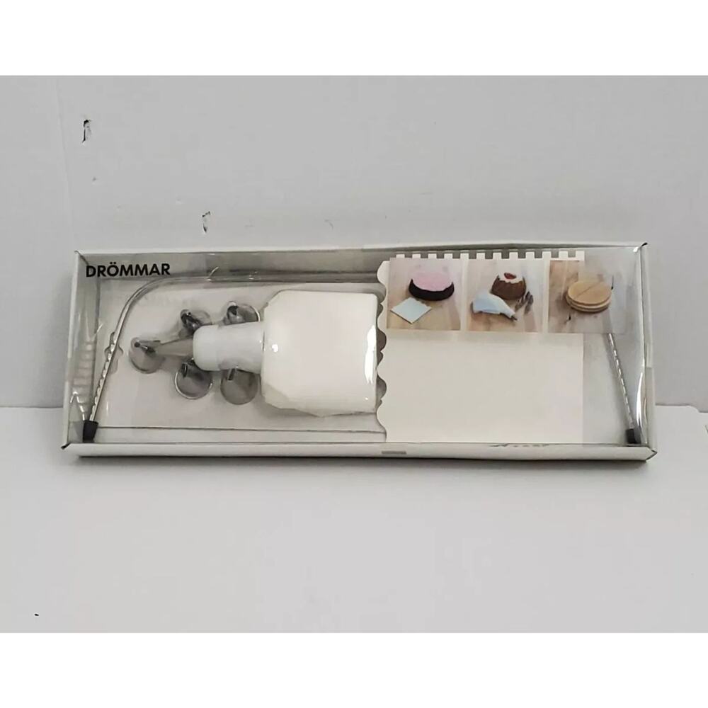 IKEA Cake Decorating Kit Drommar 501.330.50 Tips Spatula Leveling Tool Pipe Bag